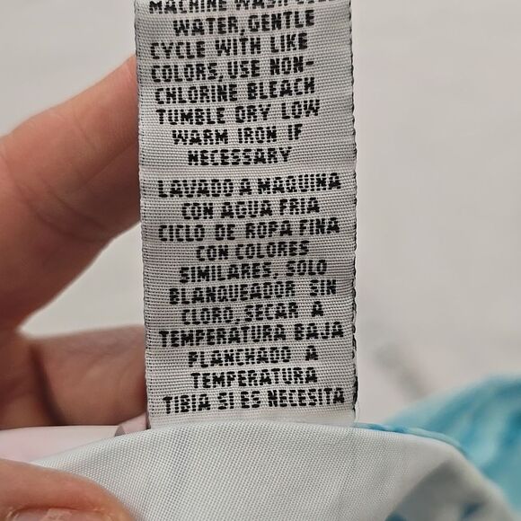 OP Sport, Vintage,blue Patterned Women's Shorts 7/8 - Picture 6 of 6